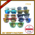 2015 glassic солнцезащитные очки с красочными деревянными рукоятками (F7018)